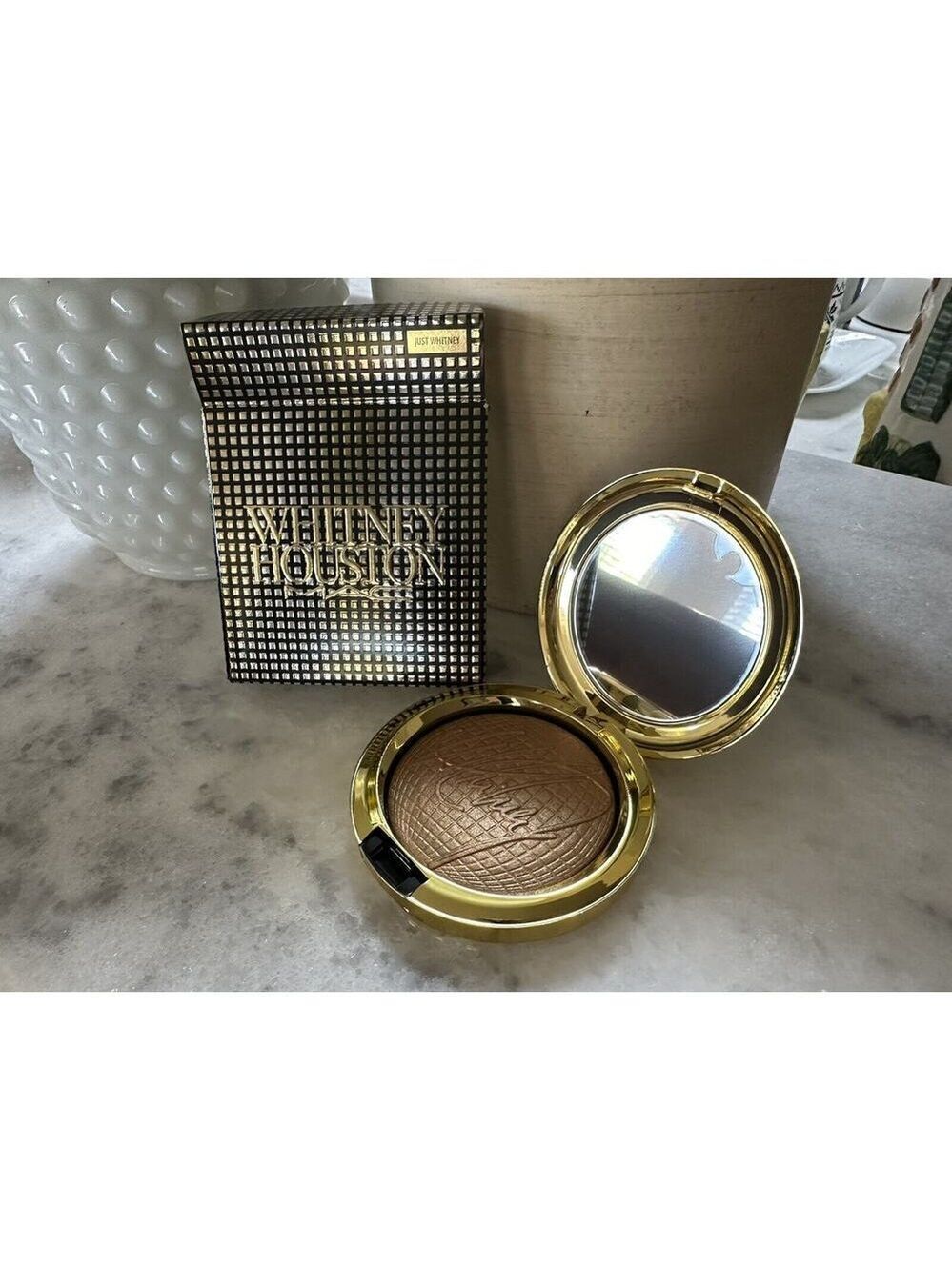 MAC Extra Dimension Skinfinish Highlighter JUST WHITNEY HOUSTON Powder New inBox